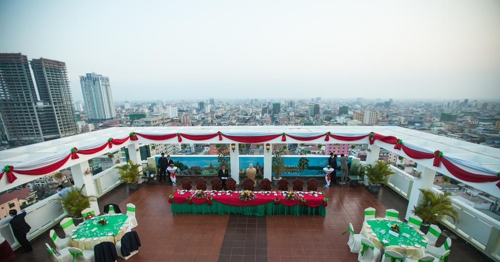Green Palace Hotel Phnom Penh Bagian luar foto