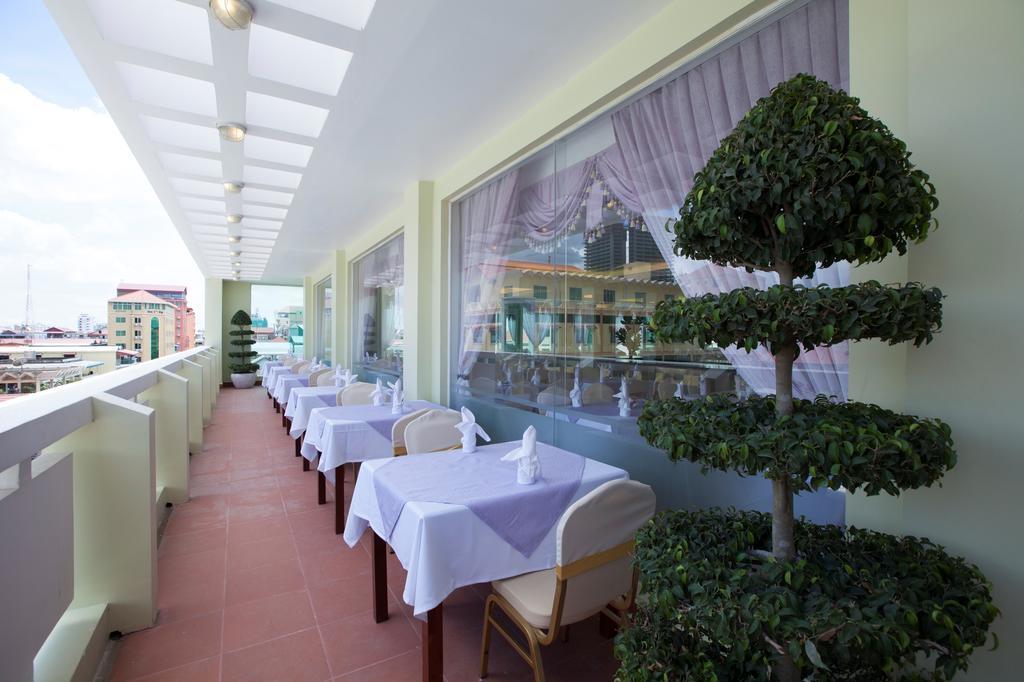 Green Palace Hotel Phnom Penh Bagian luar foto