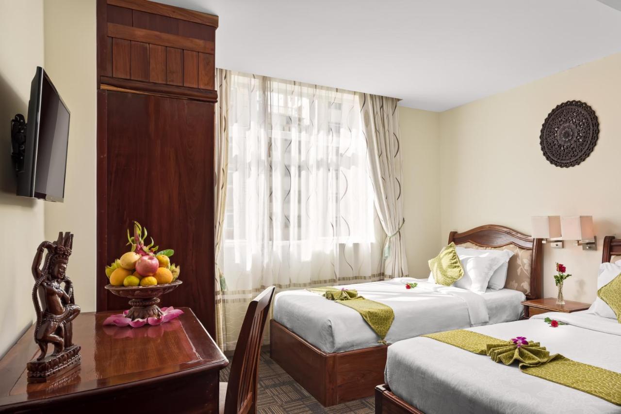 Green Palace Hotel Phnom Penh Bagian luar foto