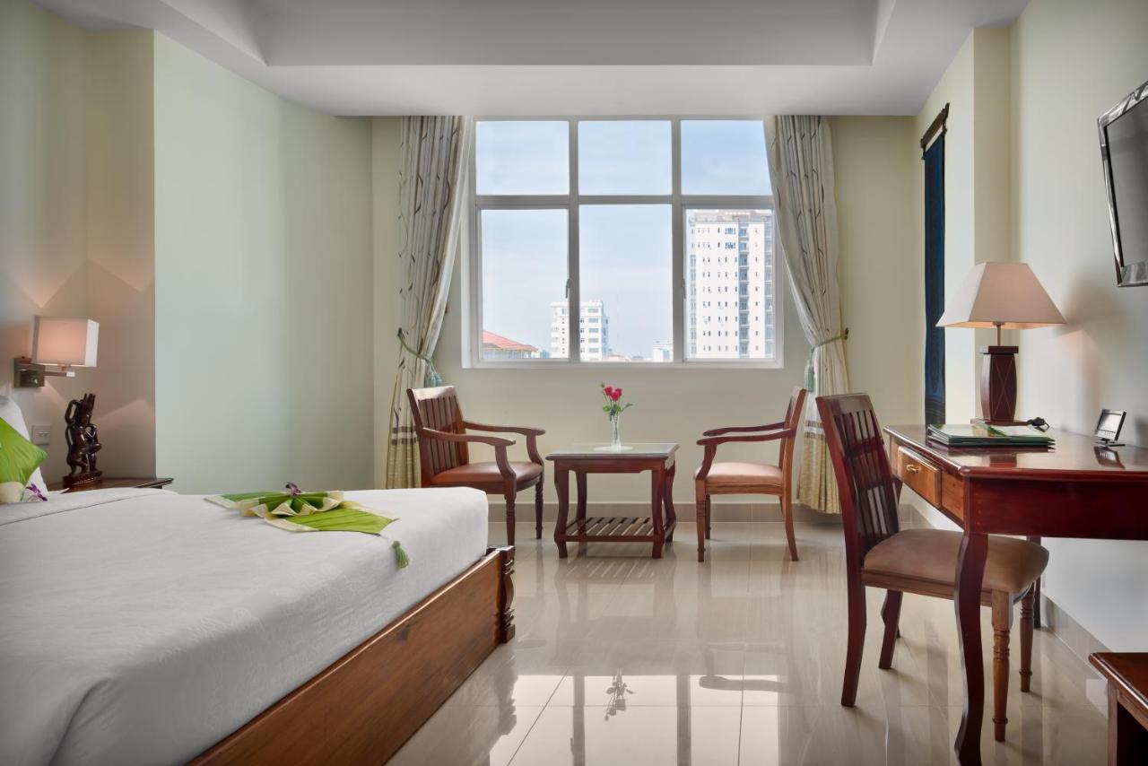 Green Palace Hotel Phnom Penh Bagian luar foto
